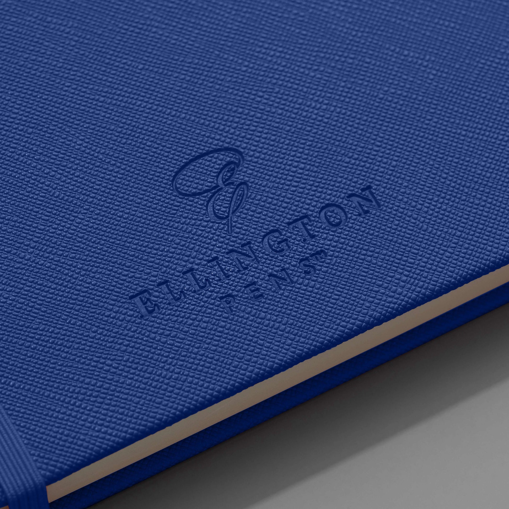 The Nautilus Journal and Pen Gift Set fountain pen