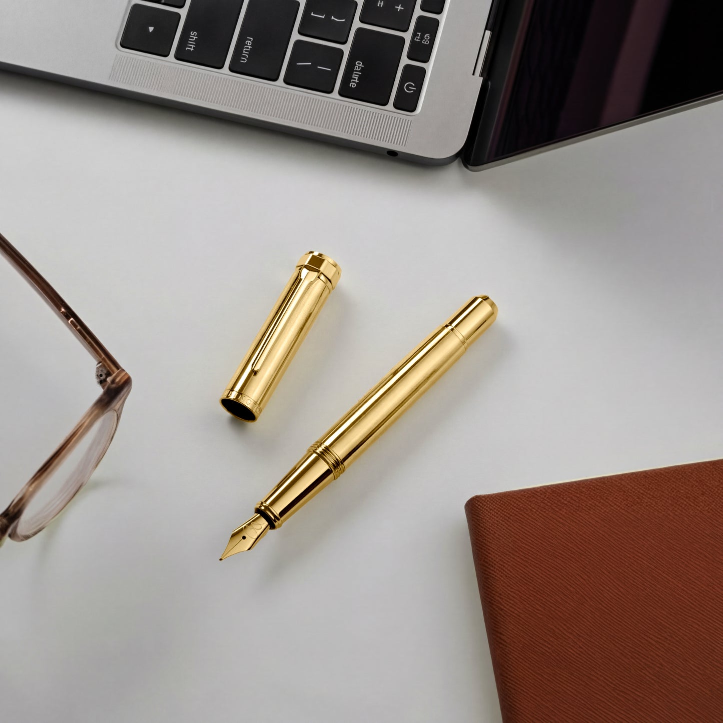 Elysisan Gold Pocket Size Fountain Pen